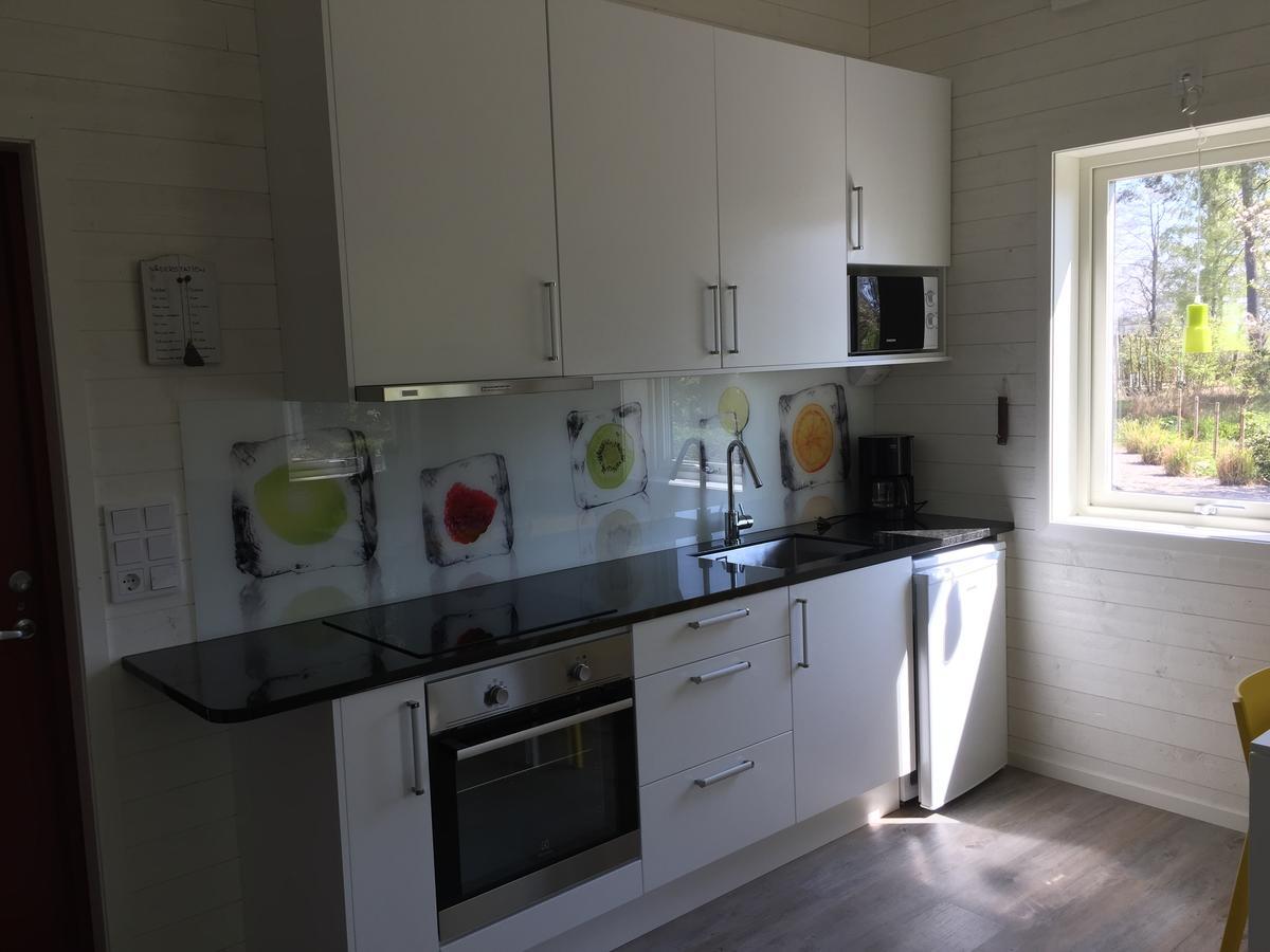 Havsstugan Villa Pukavik ภายนอก รูปภาพ